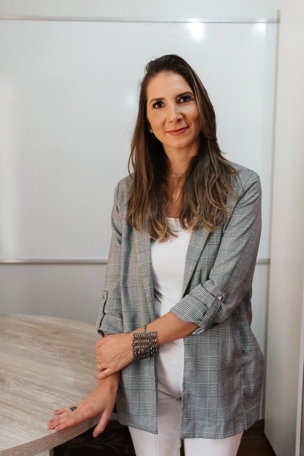 Debora Bertelli Eula — autora do diagnóstico Acertando a mão no Agro